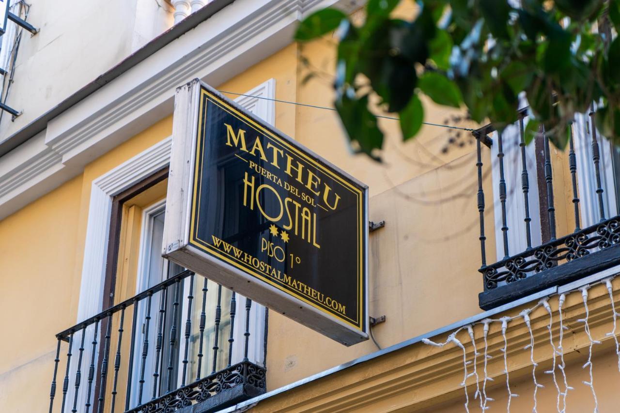 Hostal Matheu Μαδρίτη Εξωτερικό φωτογραφία